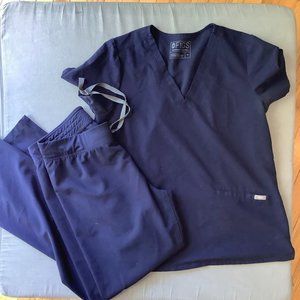 Figs Navy Scrub Set (Size Medium)